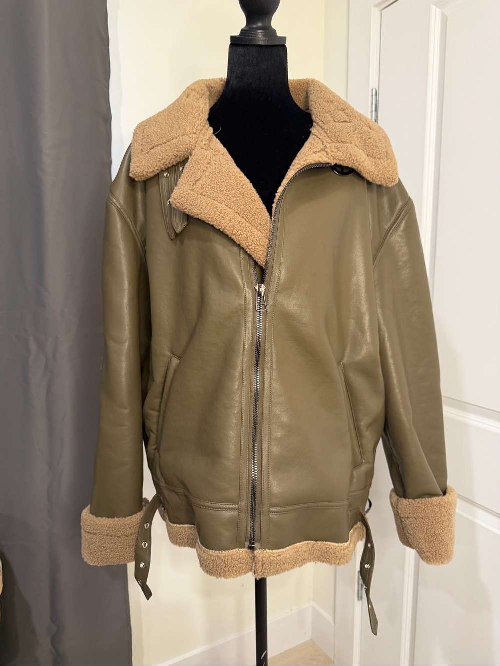 Olive Green Faux-Shearling Collar Leather Jacket - Picture 2 of 3